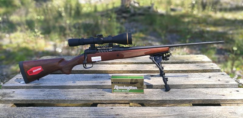 SAVAGE 11 Lightweight Hunter  con munición Remington